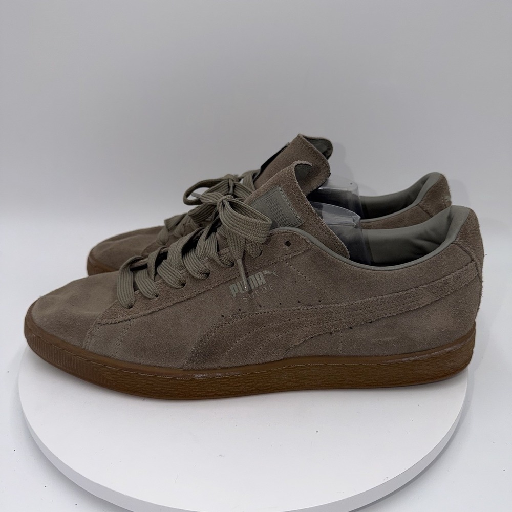 Puma Suede Classic Sneakers Taupe Gray Gum Sole Men's Size 13 Style 363242-09